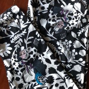 Tc lularoe leggings